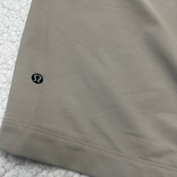 lululemon athletica Men's Hybrid Shorts - Gray NWT - Picture 7 of 12